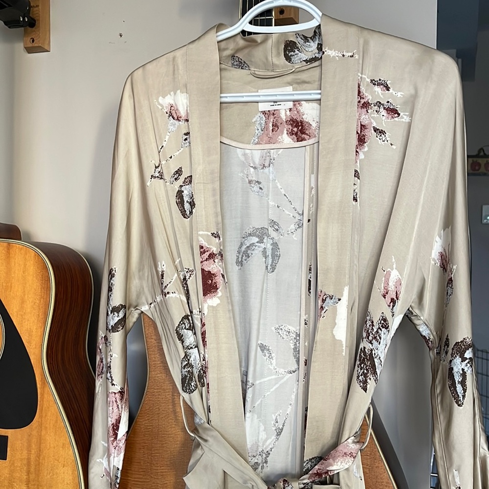 Wilfred Floral Beige Robe